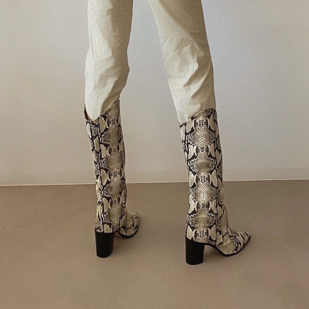 Schutz Analeah Boots in Sweet Rose